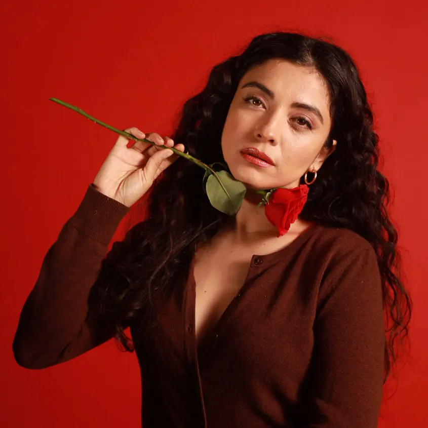 amor de mon laferte con violin - Cuántos idiomas habla Mon Laferte