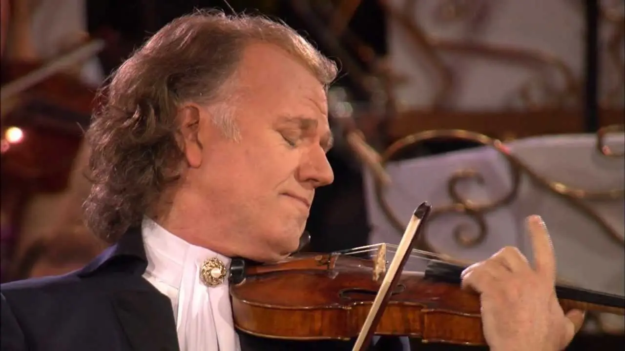 andre rieu tocando violin - How much is 1667 Stradivarius violin by André Rieu