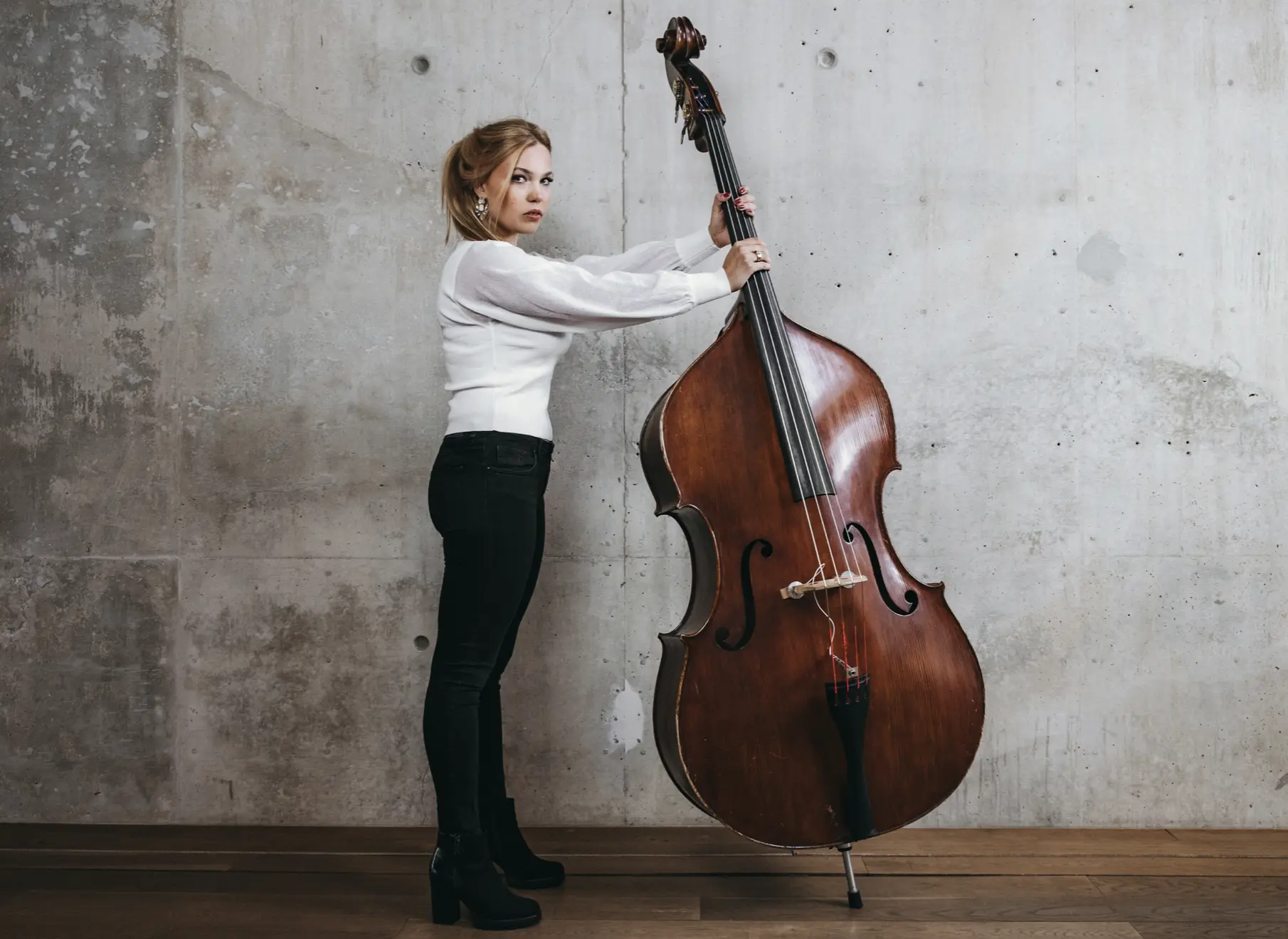 double bass violin - Is the double bass harder than violin