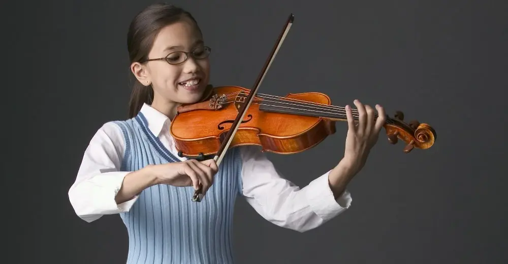 con que se toca el violin - Qué se utiliza el violín