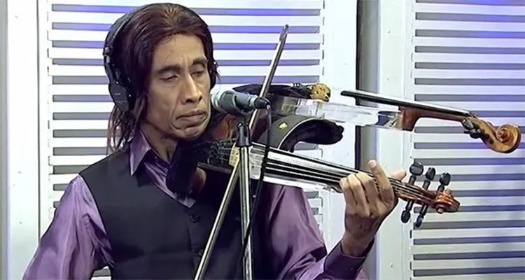 shankar violin - Who is the best violin player in India