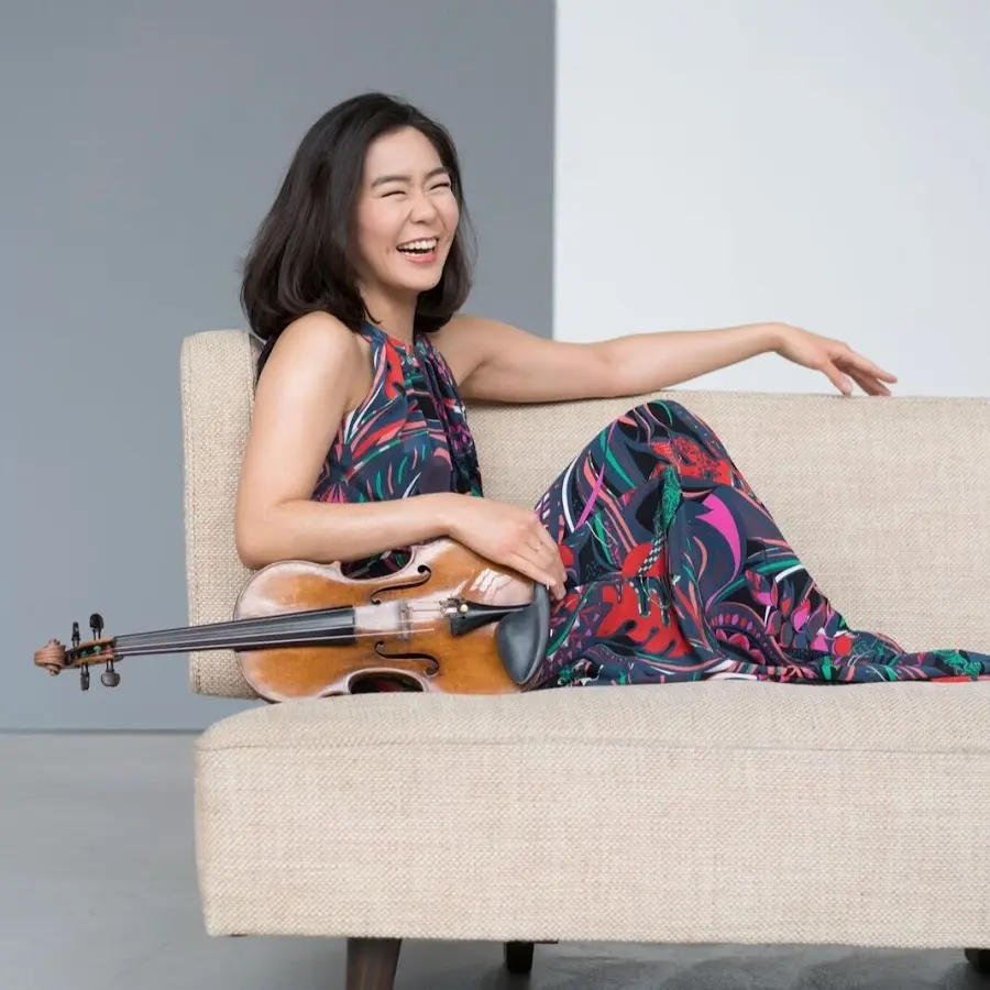 esther yoo violin - Who plays violin on the Who tour