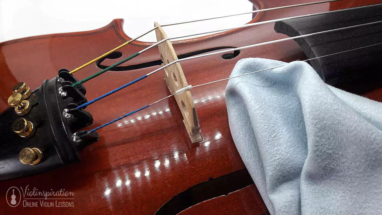 is it good to clean violin strings with alcohol - Can you clean cello strings with rubbing alcohol