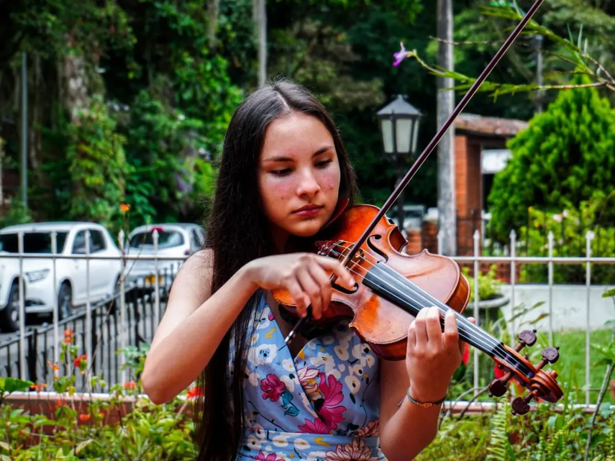 cundinamarca joevenes violinistas - Cuánto gana un músico de la Filarmónica de Bogotá