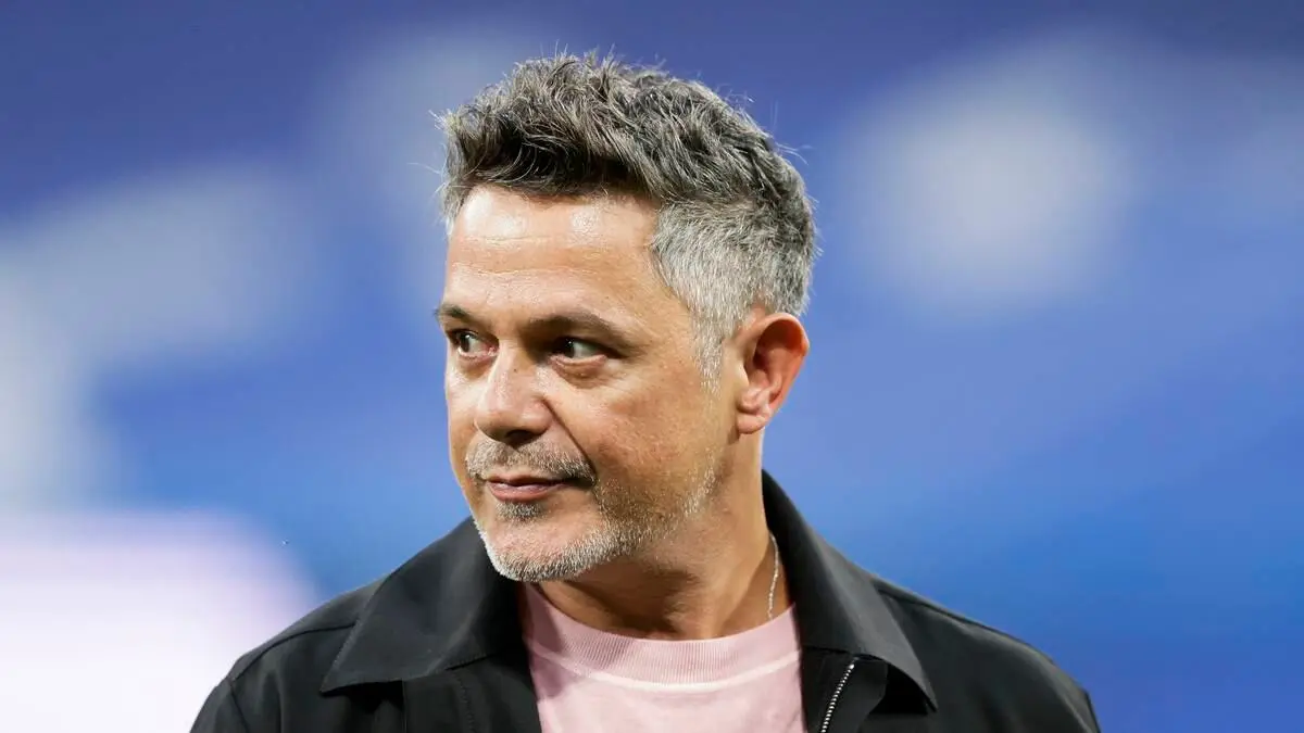 Alejandro Sanz y su hija Manuela: una relación especial y el papel del violín - Cuántos años tiene Manuela hija de Alejandro Sanz alejandro sanz manuela violin - Cuántos años tiene Manuela hija de Alejandro Sanz