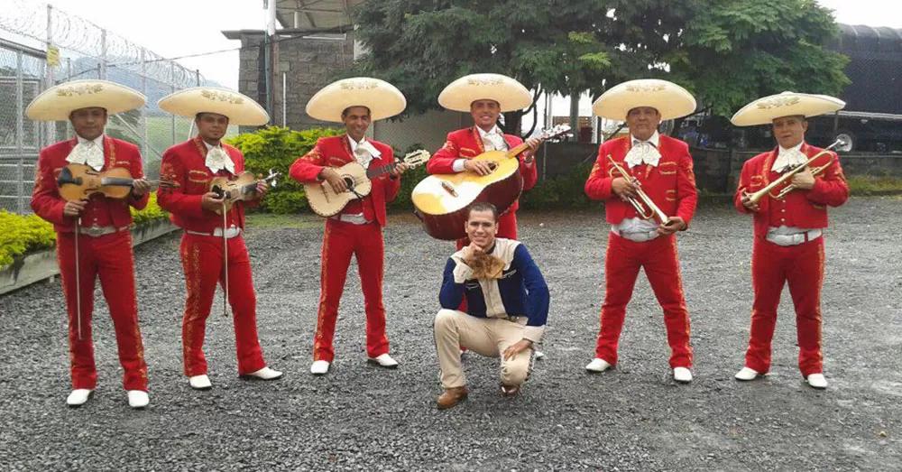 cuantos violines utiliza un mariachi - Cuántos son los integrantes de un mariachi