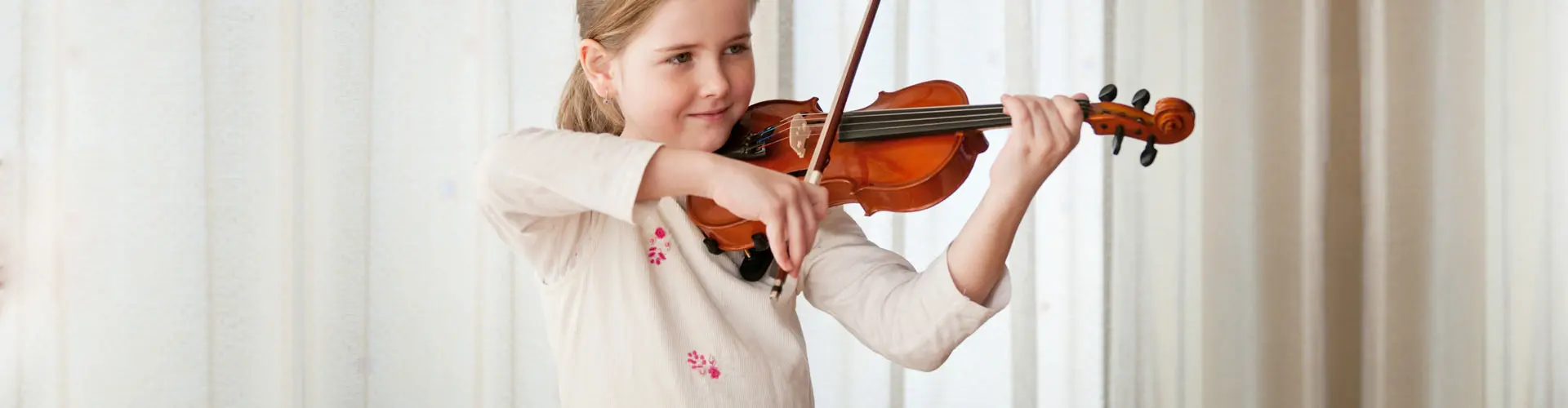 violin hache - Dónde se sienta el violín de primera silla