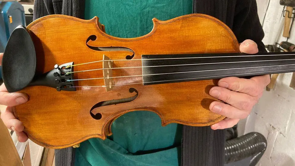 are there vegan violin strings - Is violin rosin vegan