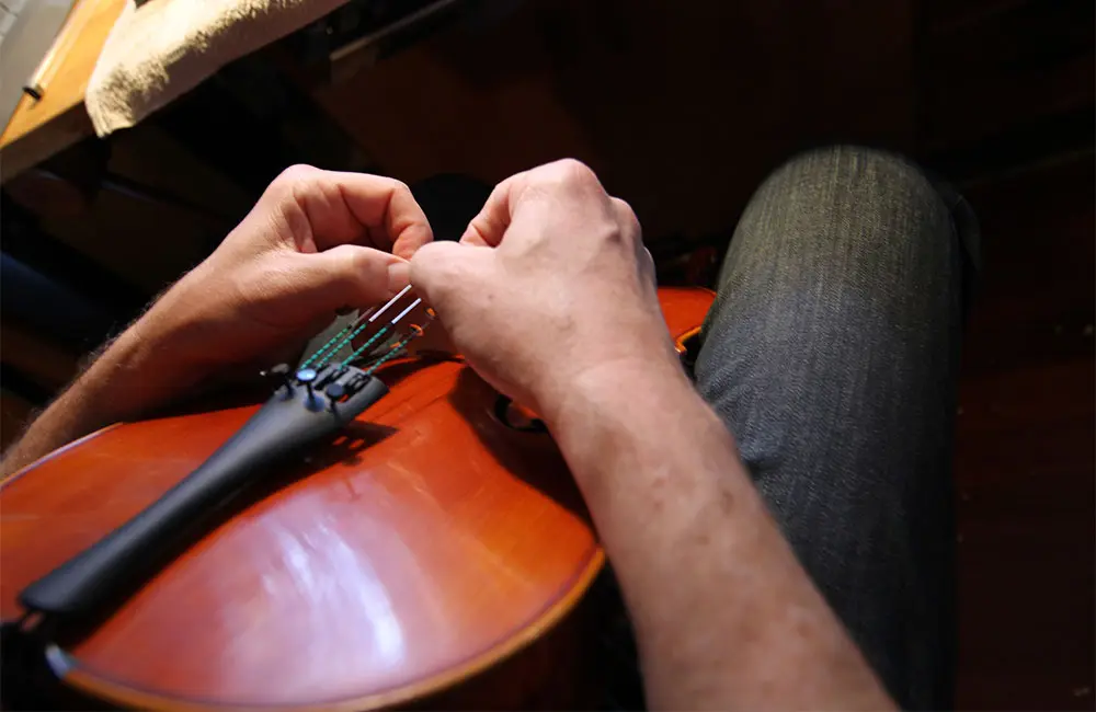 El puente del violín va derecho - Por qué está inclinado el puente de mi violín el puente del violin va derecho - Por qué está inclinado el puente de mi violín