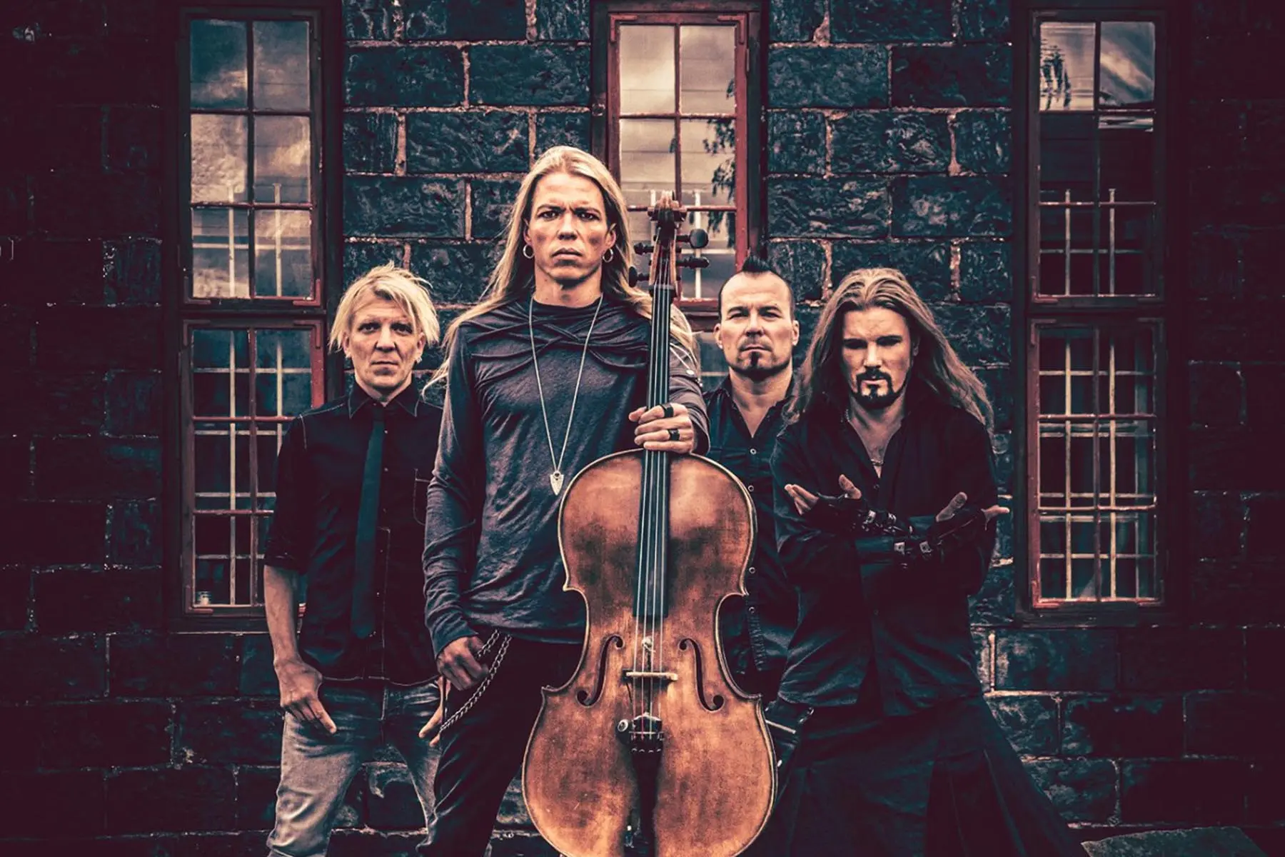 ¿Cómo se llama la banda alemana que toca un violín? - Quién canta Apocalyptica como se llama la banda alemana que toca un violin - Quién canta Apocalyptica
