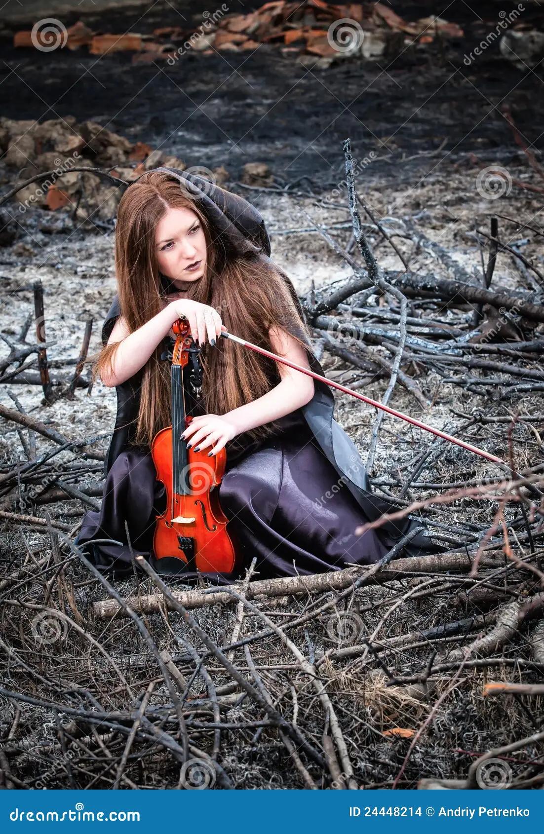 peliroja con violin - Quién es la violinista pelirroja de Celtic Woman
