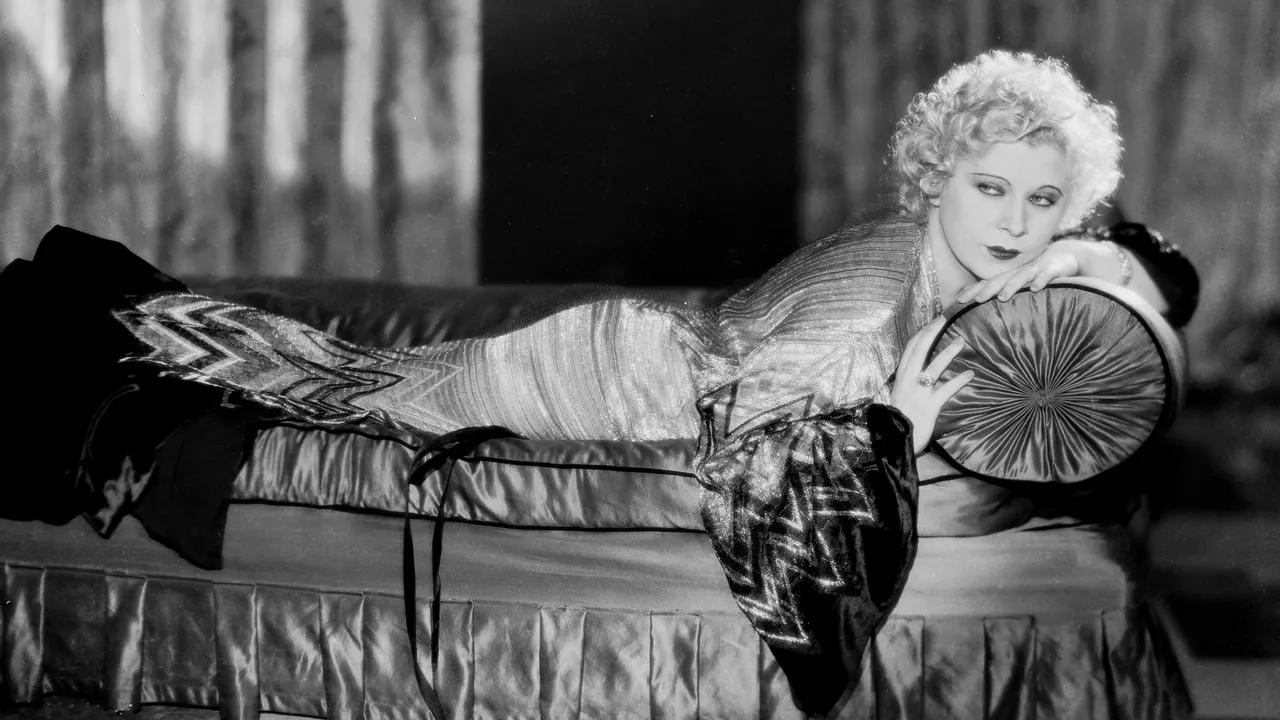 mae west violinista japonesa - Quién fue el amor de la vida de Mae West