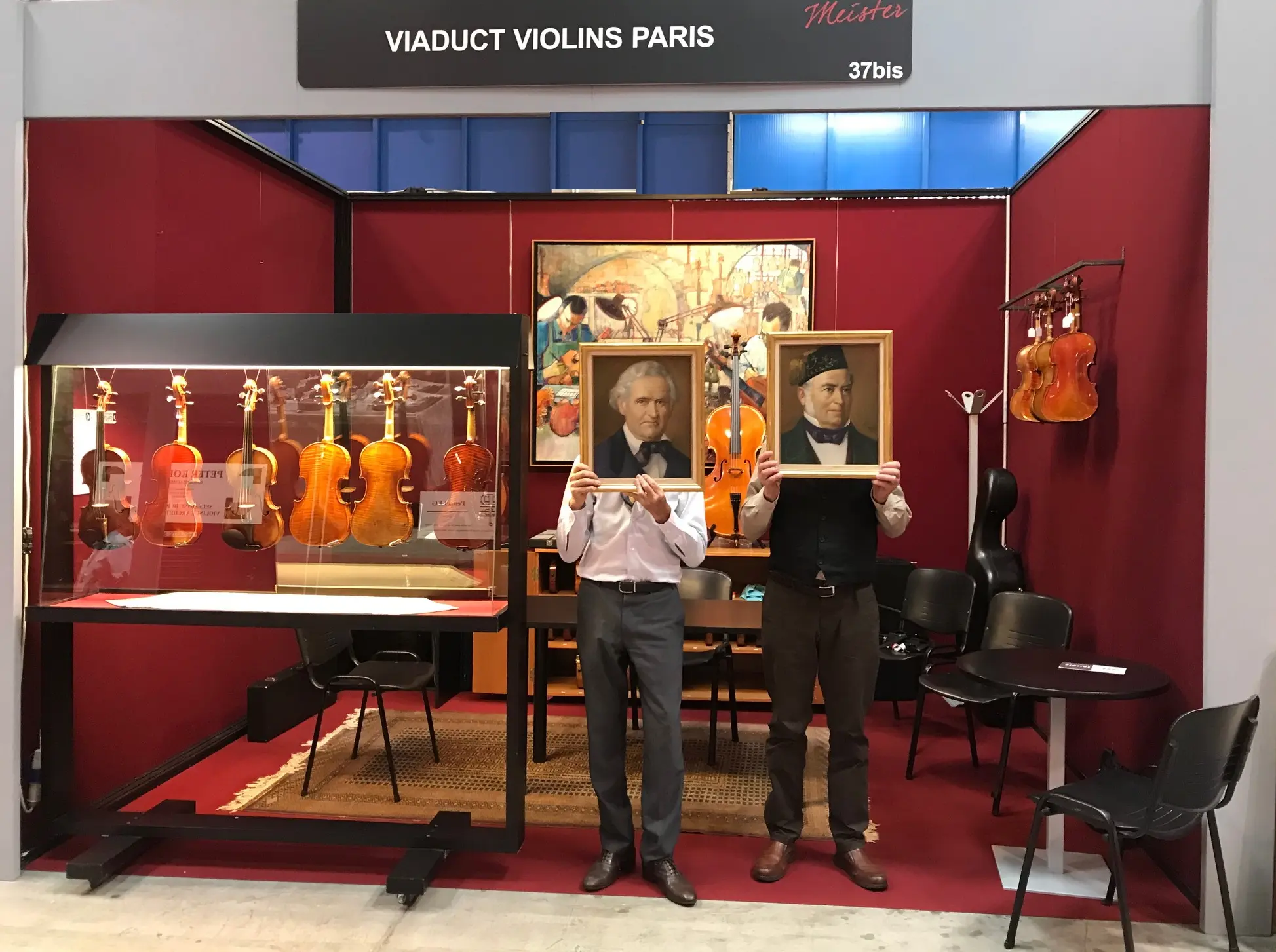 viaduct violins - What is the science behind the violin bridge