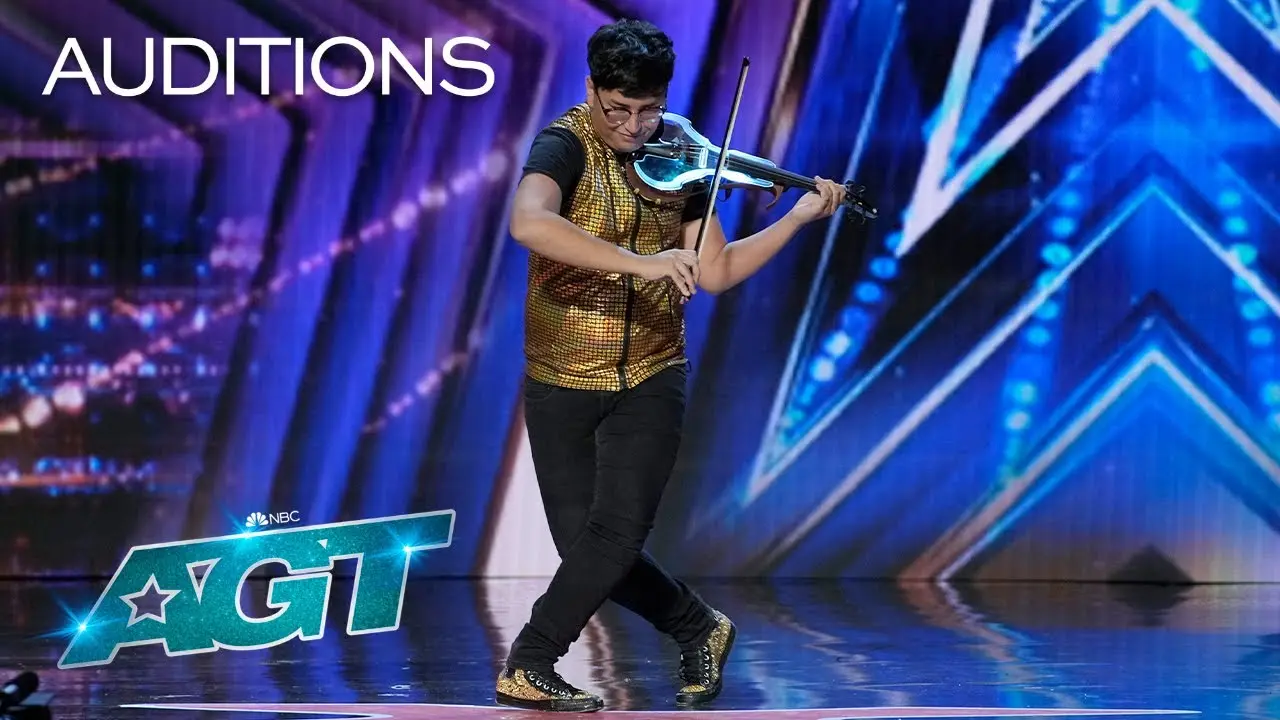 alex rivers violin - Who is the violinist in Season 17 of America's got talent